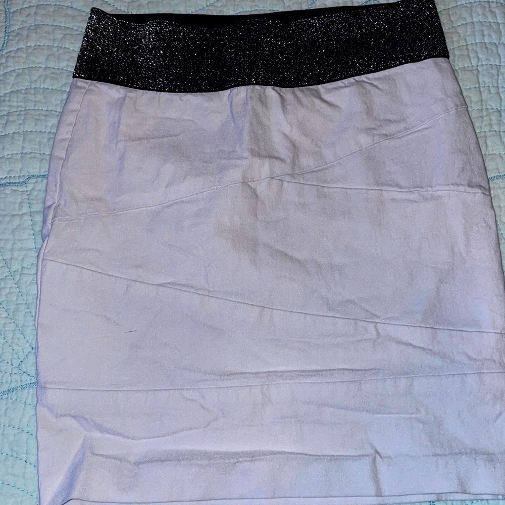 Charlotte Russe size small stretch white skirt